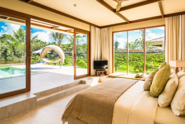 WE MAKE THE WORLD'S BEST HOTEL BEDS Most of the world’s most prestigious hotels have also chosen Slumberland beds as the most comfortable “sleeping environment” they can create for their guests.